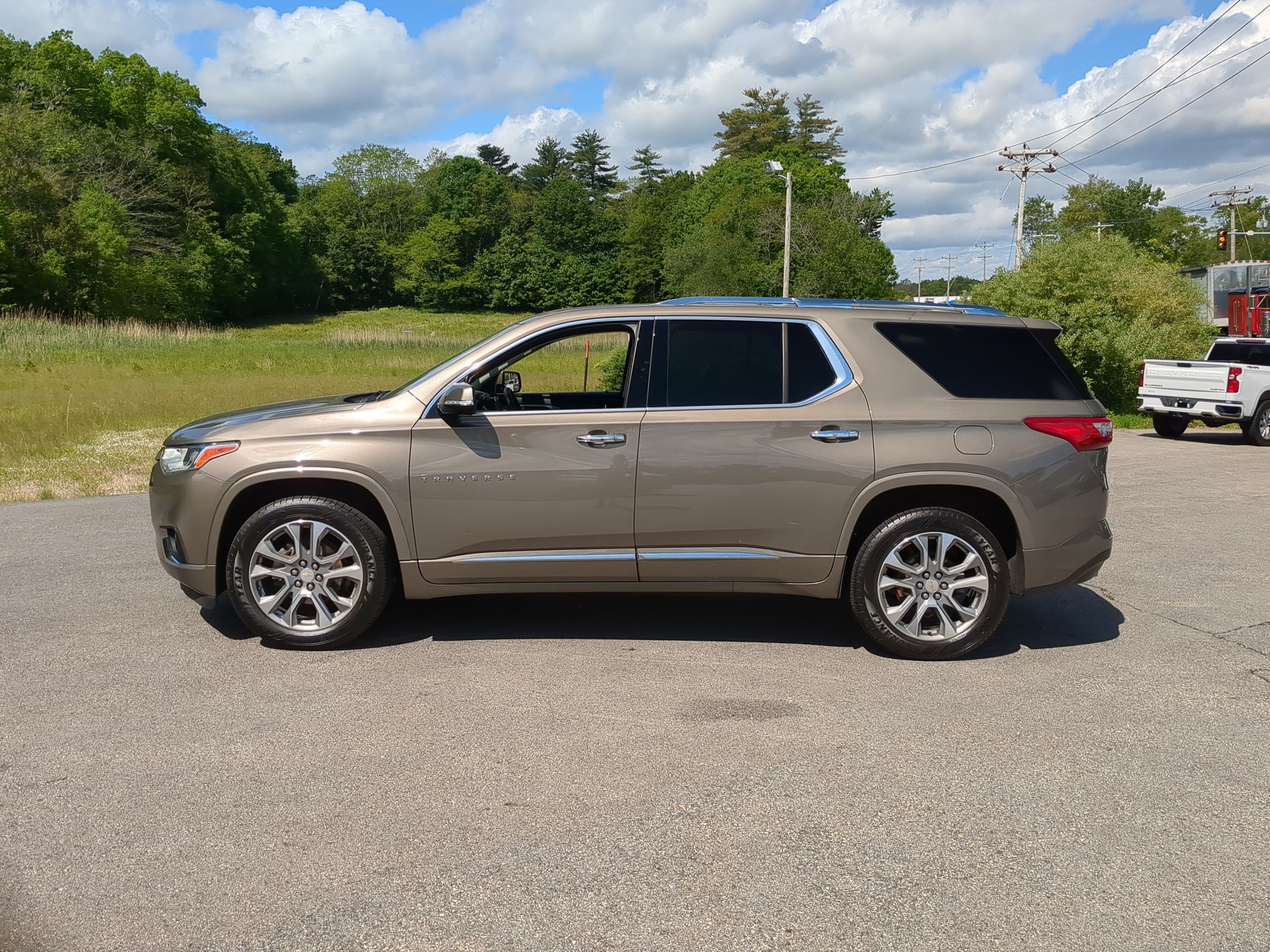 Used 2020 Chevrolet Traverse Premier with VIN 1GNEVKKW9LJ140784 for sale in Amesbury, MA