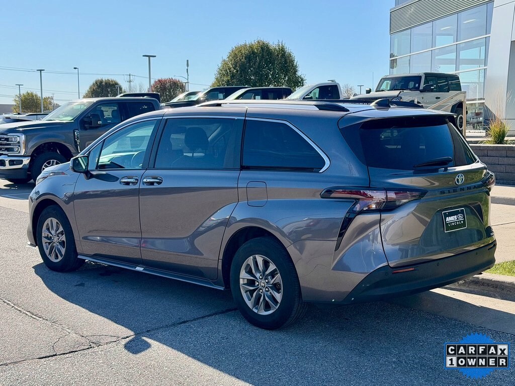 Certified 2024 Toyota Sienna XLE Minivan/Van
