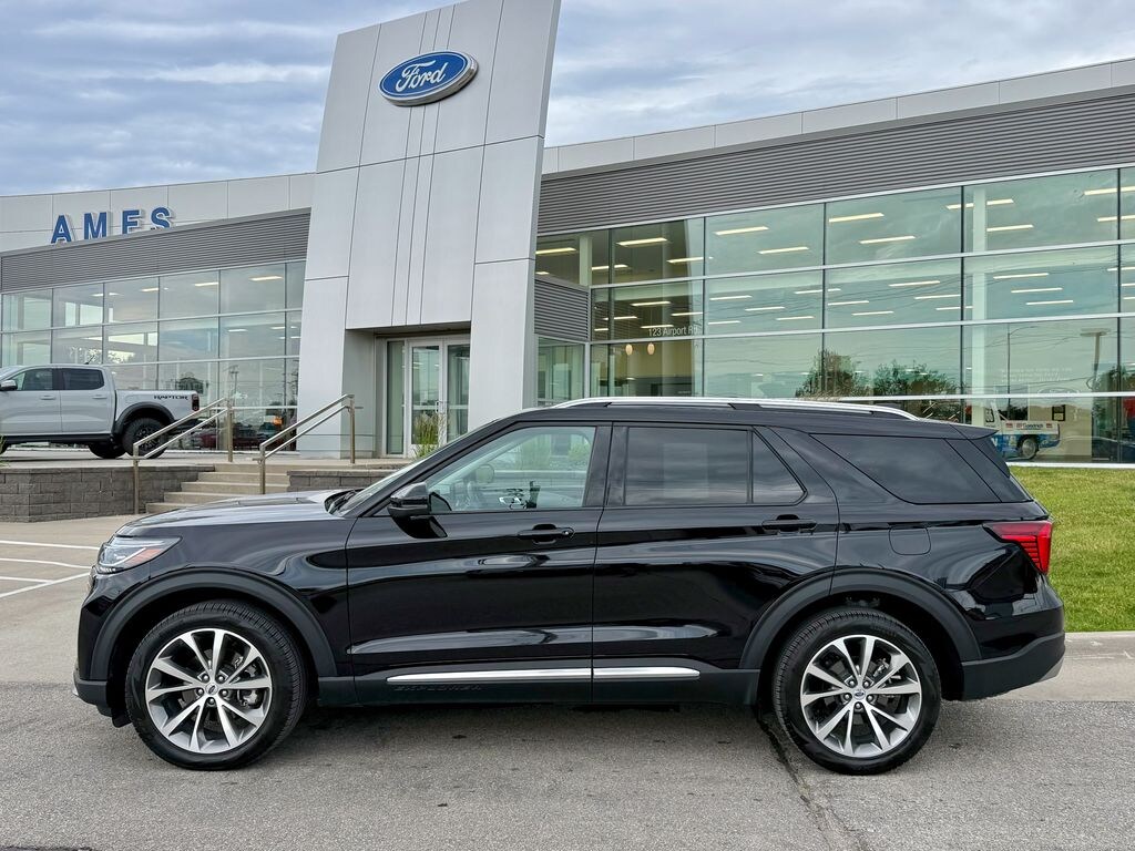 Used 2025 Ford Explorer Platinum SUV