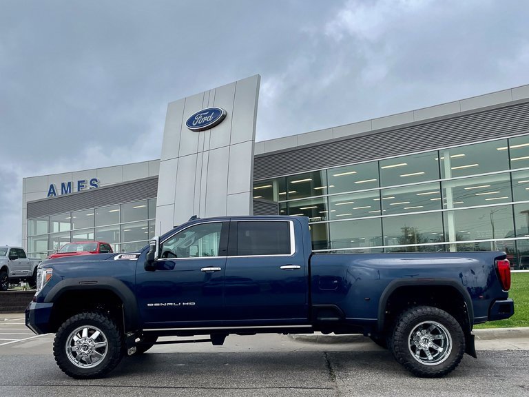 Used 2022 GMC Sierra 3500 Denali HD Denali with VIN 1GT49WEY5NF354724 for sale in Ames, IA