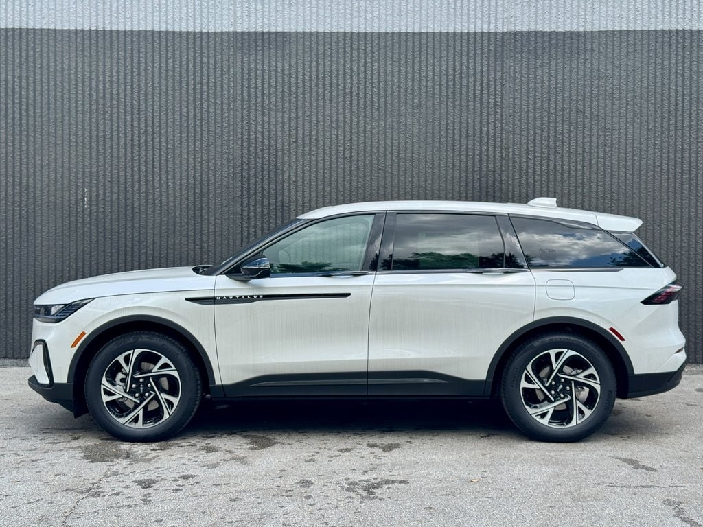 New 2025 Lincoln Nautilus Premiere SUV