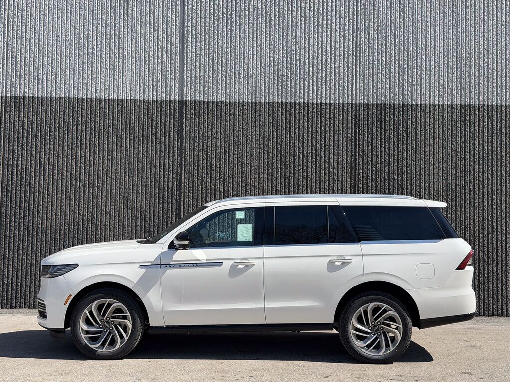 New 2026 Lincoln Navigator Reserve SUV