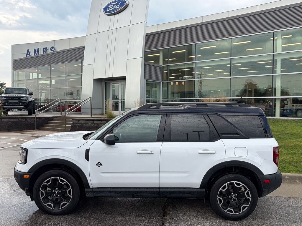 Used 2025 Ford Bronco Sport Outer Banks SUV