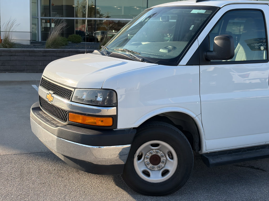 Certified 2025 Chevrolet Express 3500 LT Minivan/Van