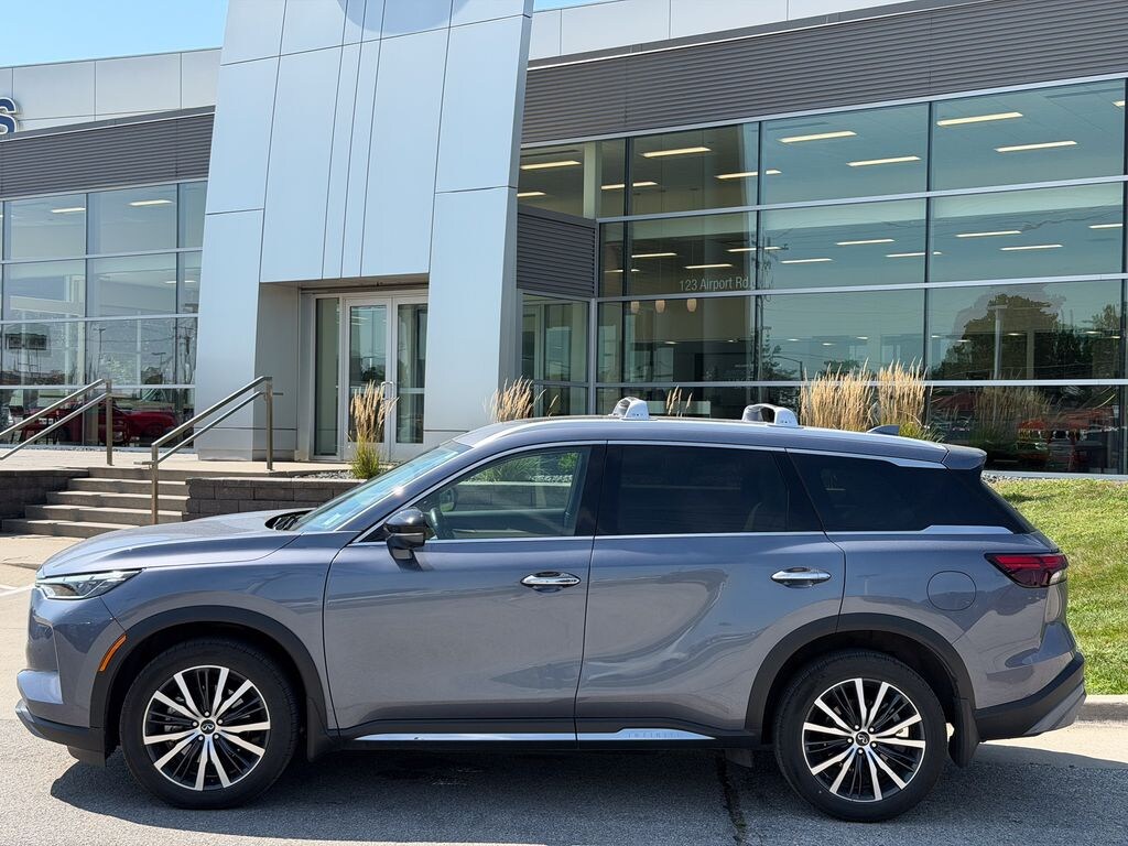 Used 2023 INFINITI QX60 Sensory SUV