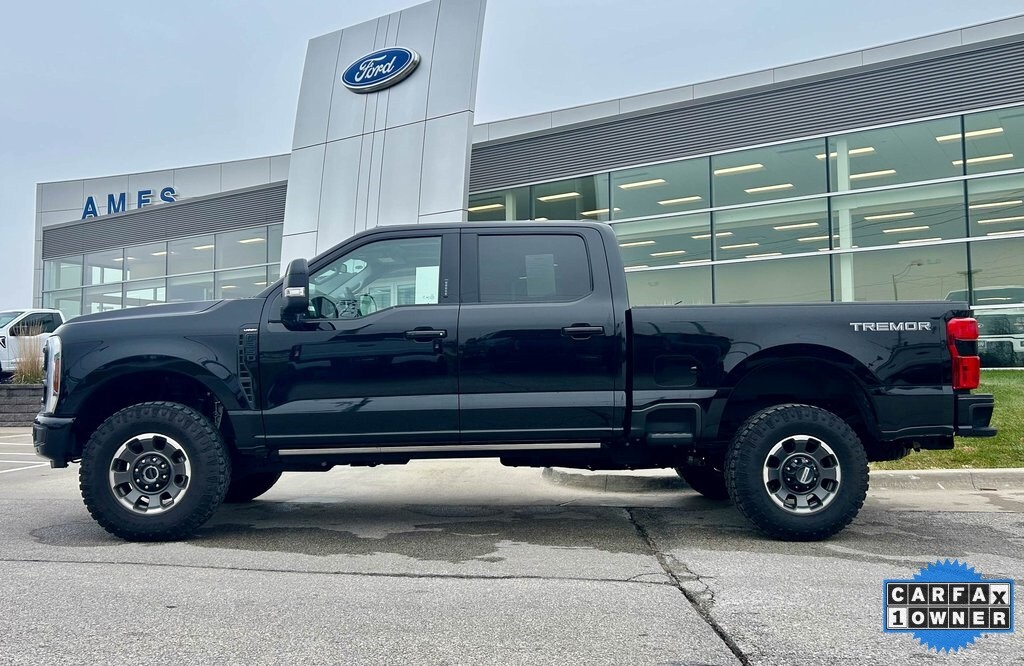 Used 2024 Ford F-350SD Lariat Truck