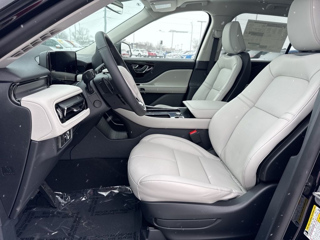 New 2026 Lincoln Aviator Premiere SUV