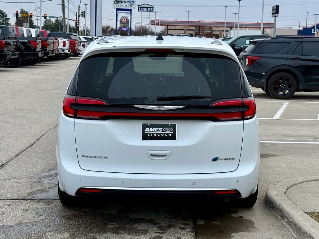 Certified 2024 Chrysler Pacifica Hybrid Select Minivan/Van