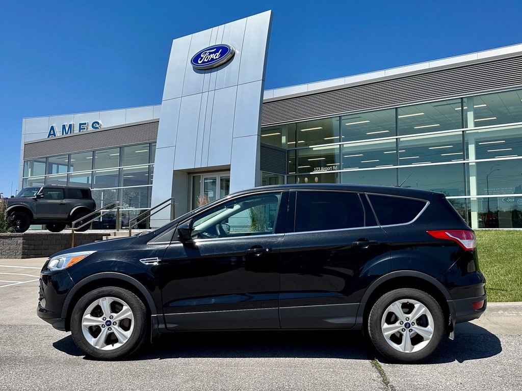 Used 2015 Ford Escape SE with VIN 1FMCU9GX4FUA43164 for sale in Ames, IA