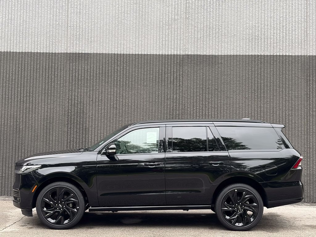 New 2027 Lincoln Navigator Reserve SUV
