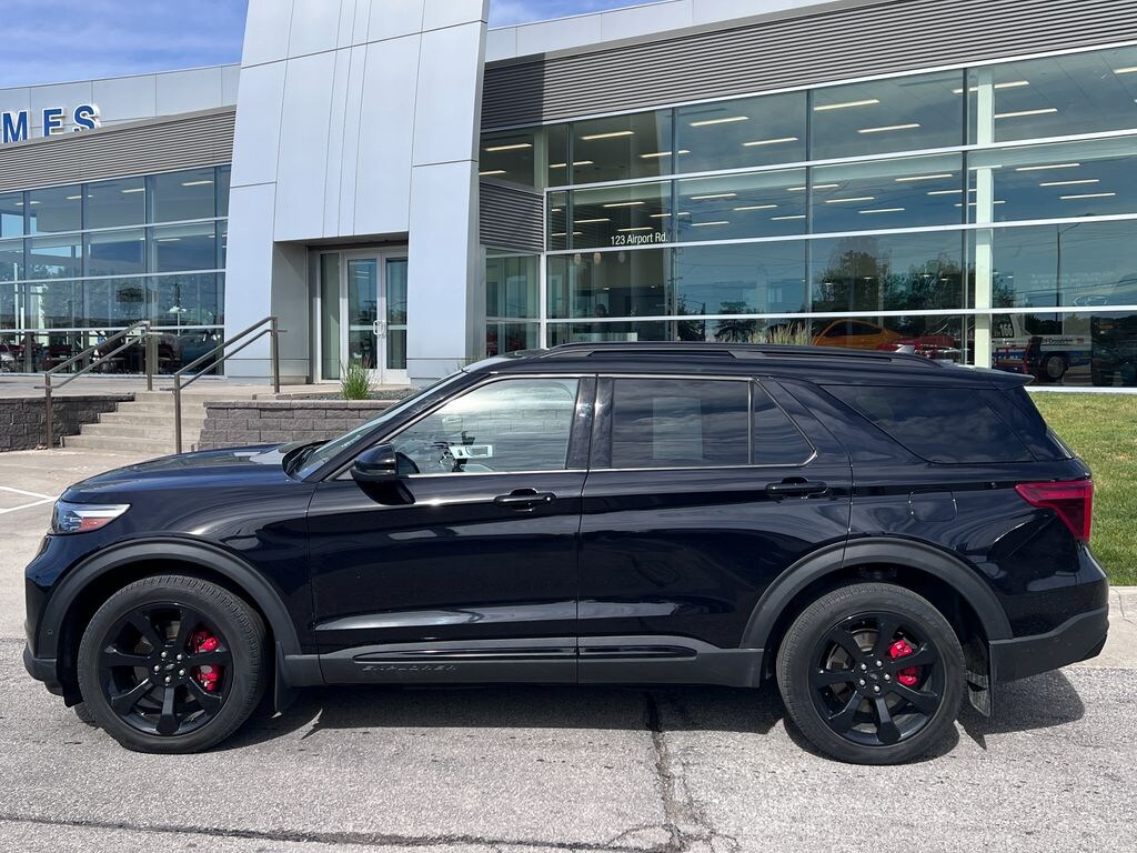 Used 2022 Ford Explorer ST SUV