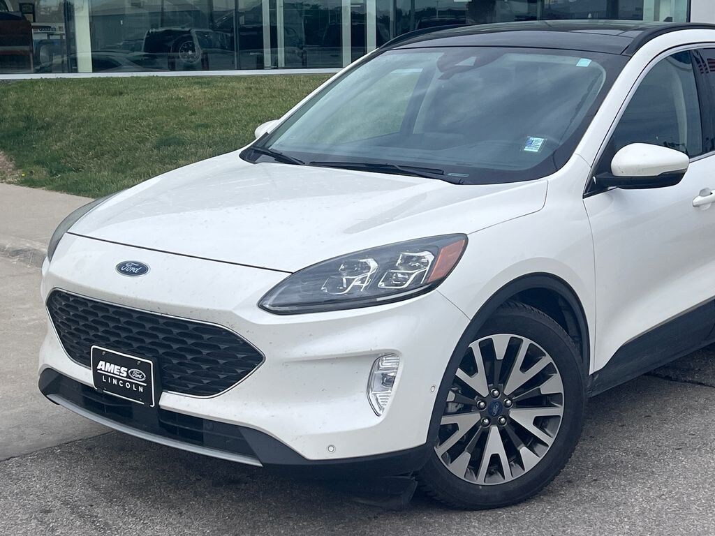 Certified 2020 Ford Escape Hybrid Titanium SUV