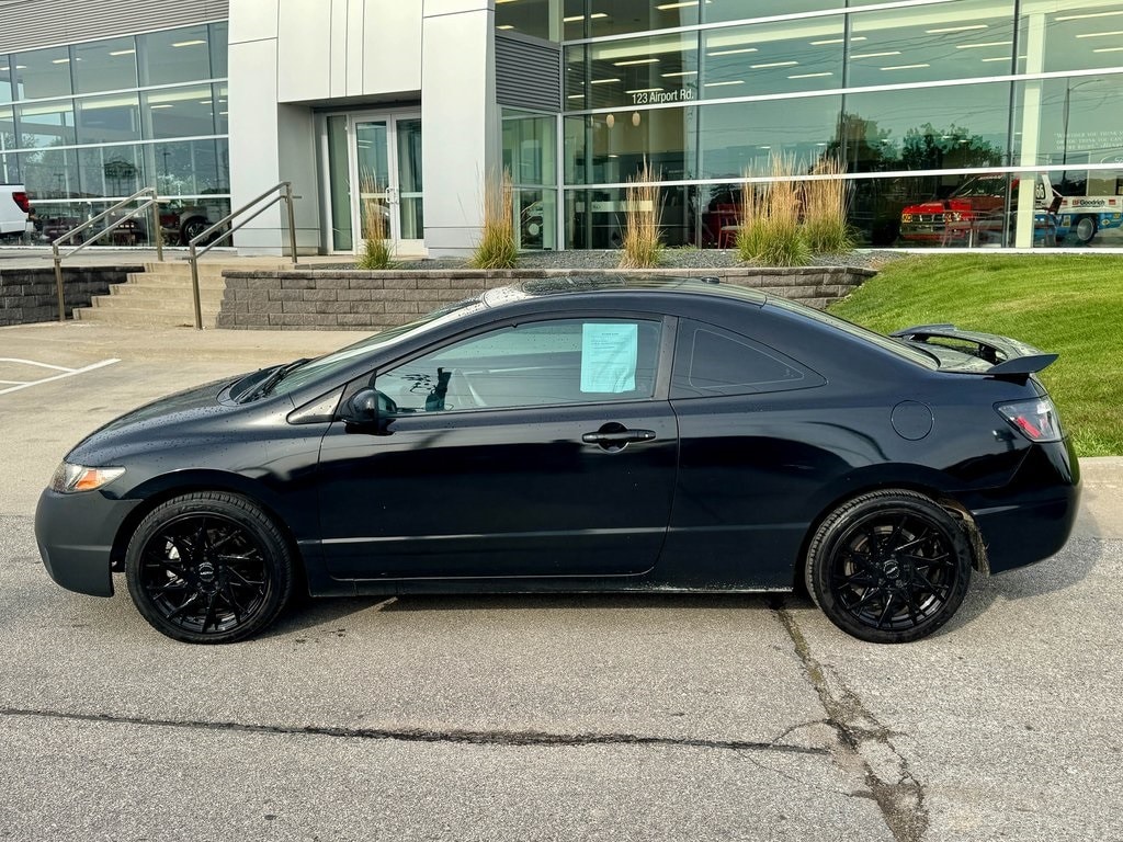 Used 2011 Honda Civic SI with VIN 2HGFG2A50BH700449 for sale in Ames, IA