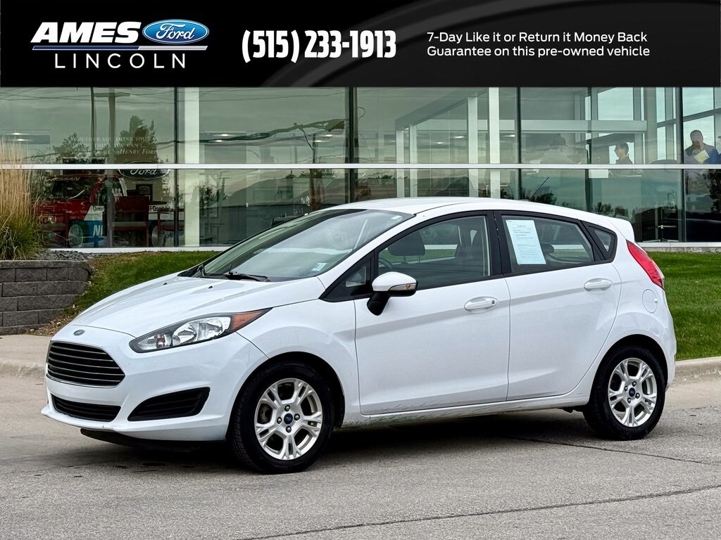 Used 2015 Ford Fiesta SE Hatchback