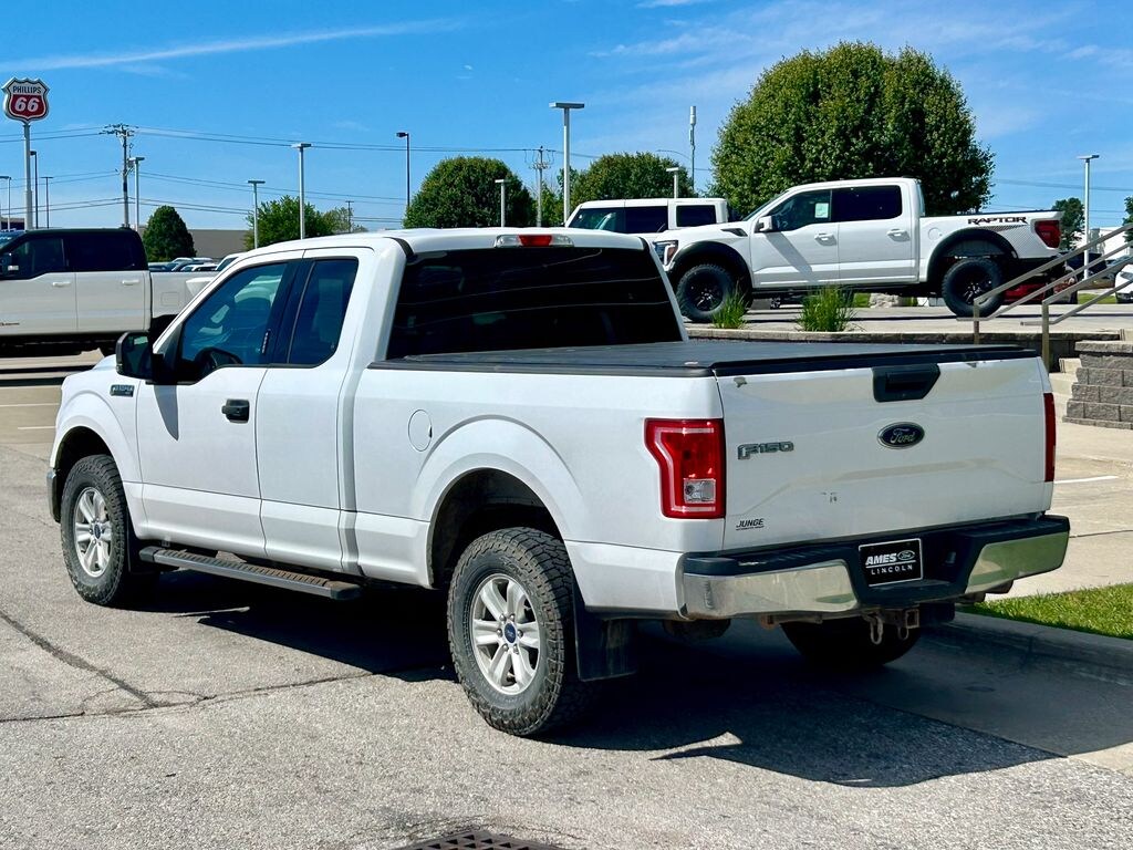Used 2017 Ford F-150 XLT Truck