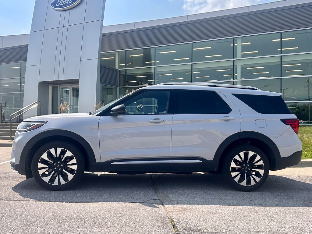 Certified 2025 Ford Explorer Platinum SUV