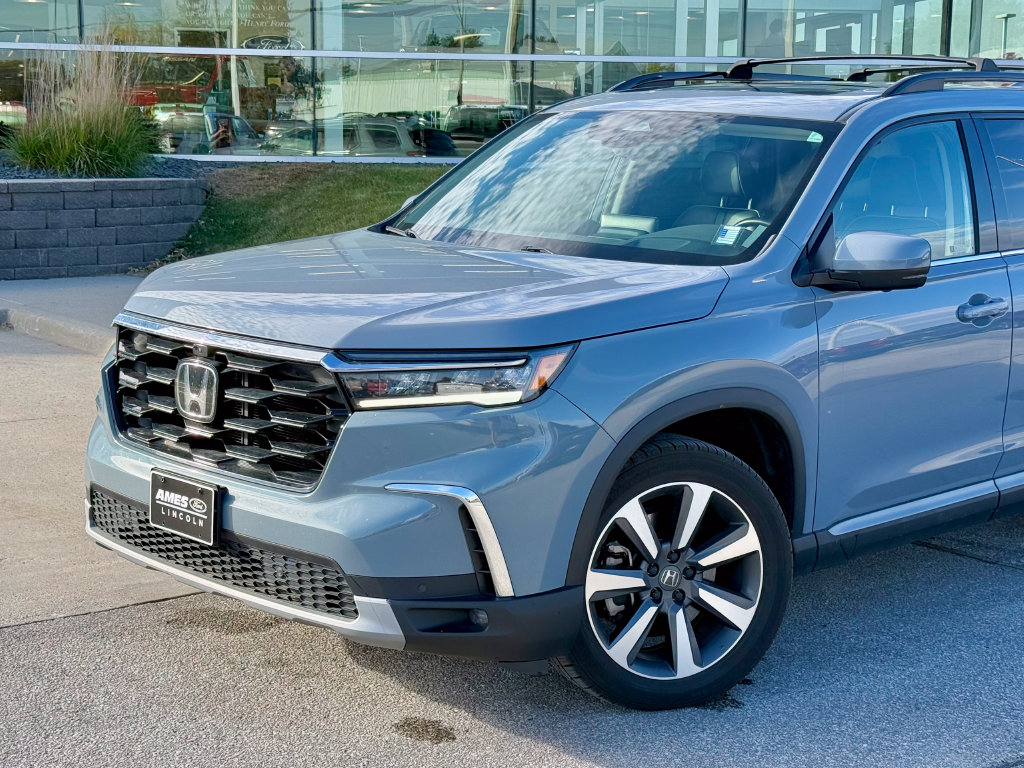 Used 2024 Honda Pilot Elite SUV