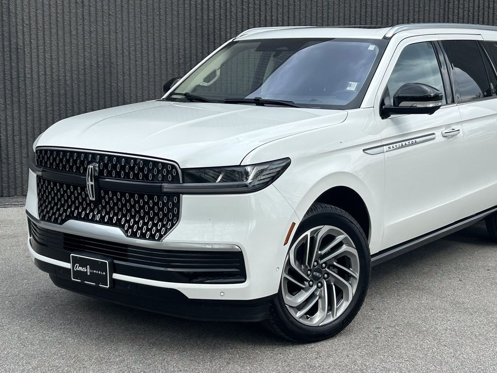 Certified 2025 Lincoln Navigator L Reserve SUV