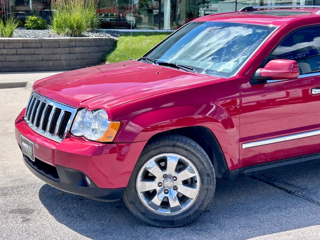 Used 2010 Jeep Grand Cherokee Limited SUV