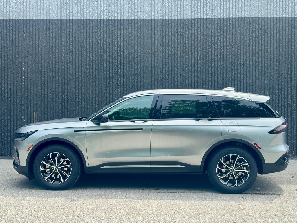New 2025 Lincoln Nautilus Premiere SUV