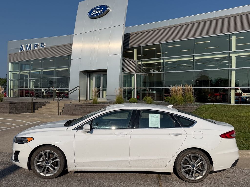 Certified 2019 Ford Fusion SEL Sedan
