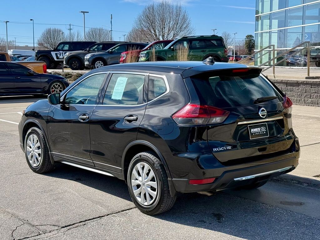 Used 2020 Nissan Rogue S SUV