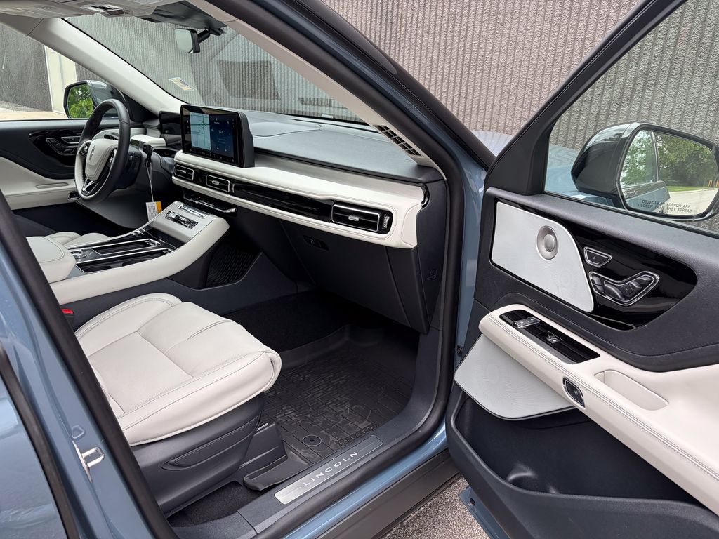 2026 Lincoln Aviator Reserve - Photo 26