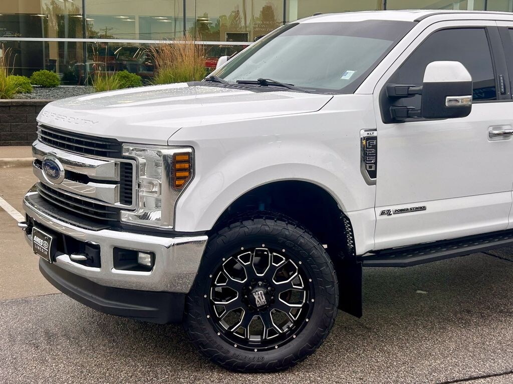 Used 2019 Ford F-250SD XLT Truck