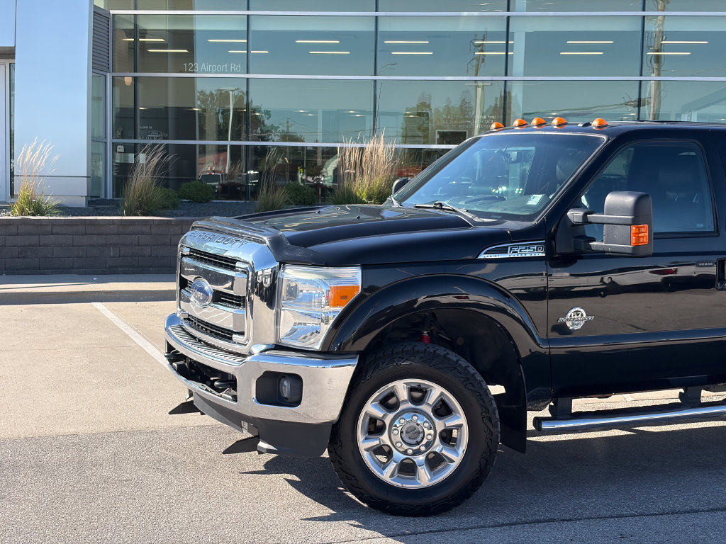 Used 2016 Ford F-250SD Lariat Truck
