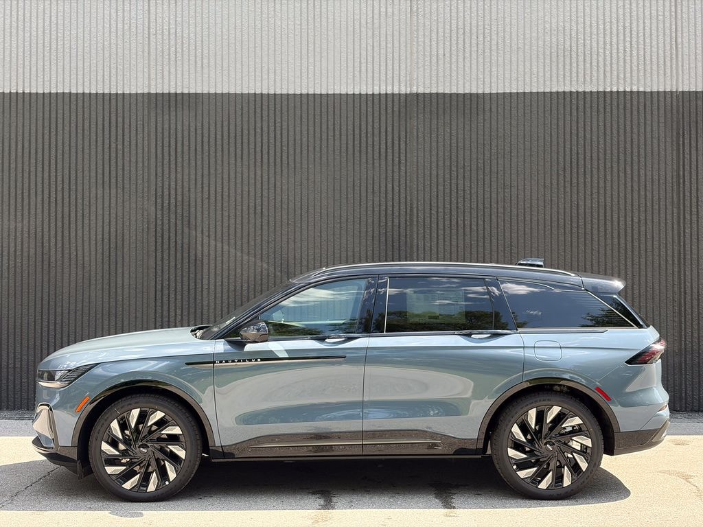 New 2026 Lincoln Nautilus Reserve SUV