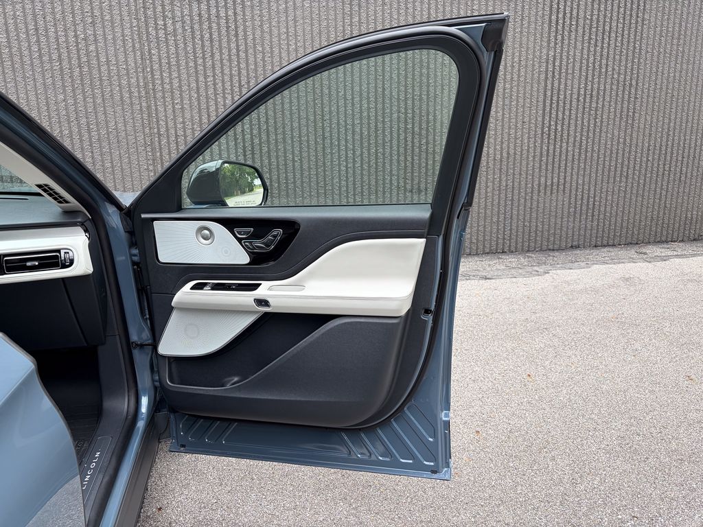 2026 Lincoln Aviator Reserve - Photo 31