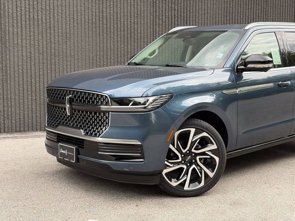 New 2027 Lincoln Navigator Reserve SUV