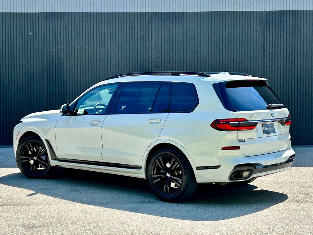 Used 2023 BMW X7 xDrive40i SUV