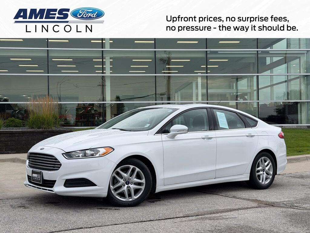 Used 2015 Ford Fusion SE Sedan