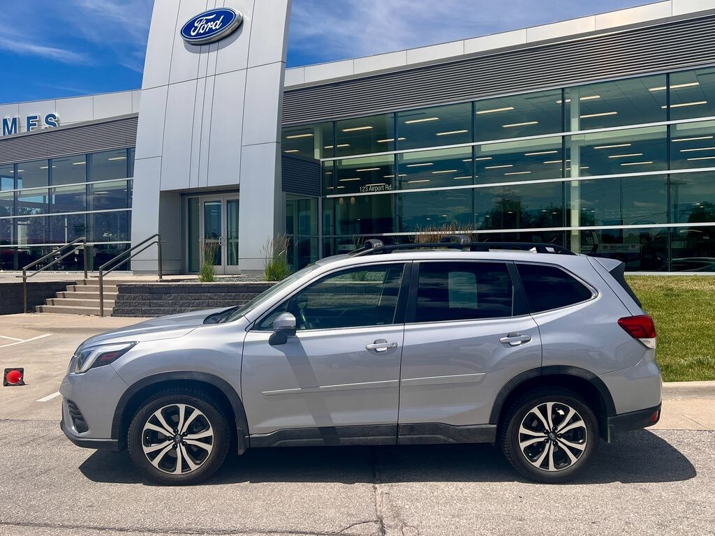 Used 2023 Subaru Forester Limited SUV