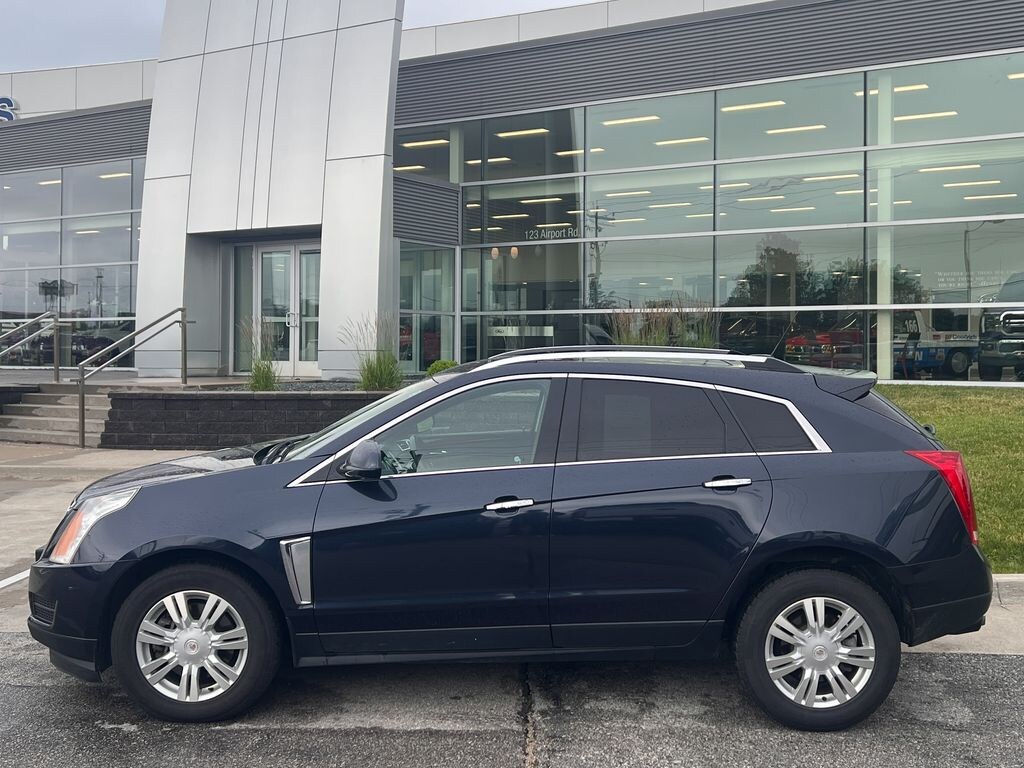 Used 2016 Cadillac SRX Luxury SUV