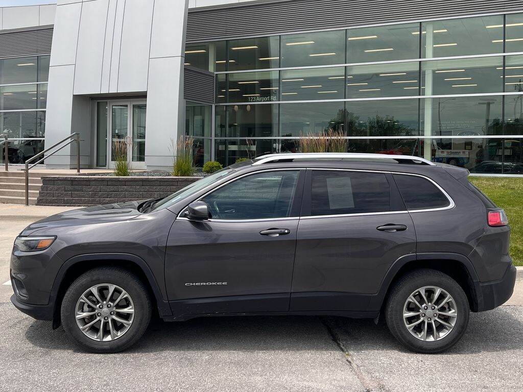 Used 2021 Jeep Cherokee Latitude Plus SUV