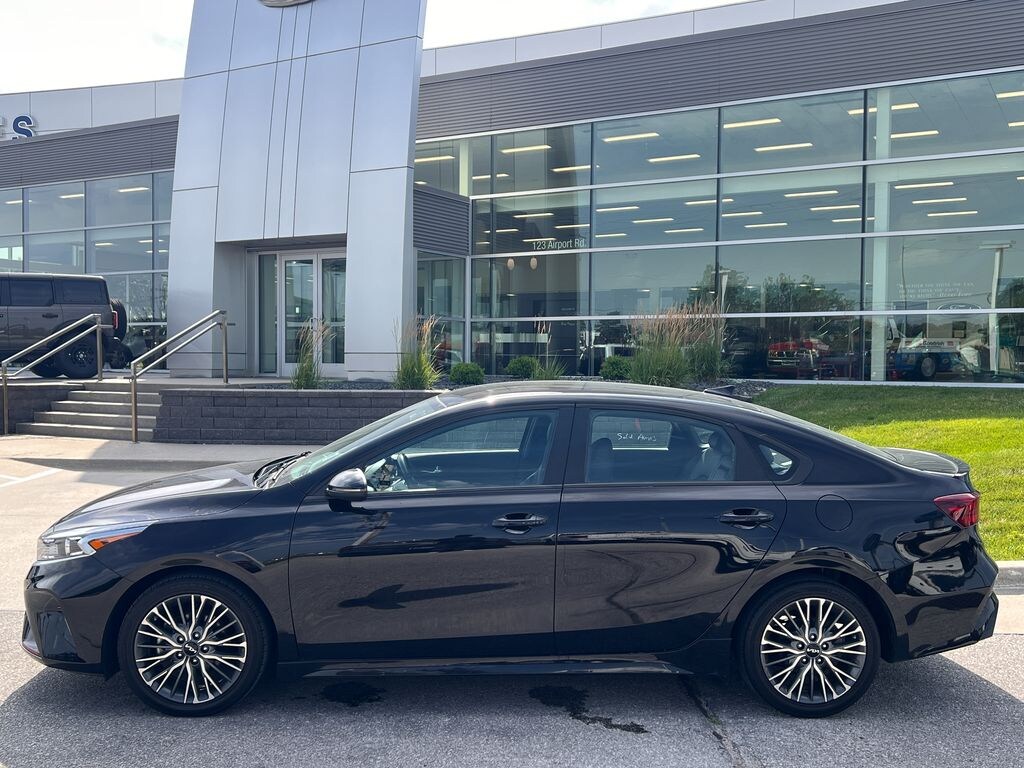 Used 2022 Kia Forte GT-Line Sedan