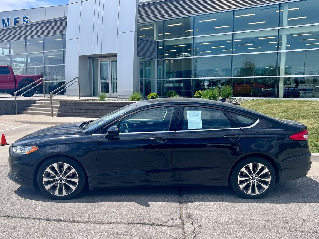 Certified 2019 Ford Fusion SE Sedan