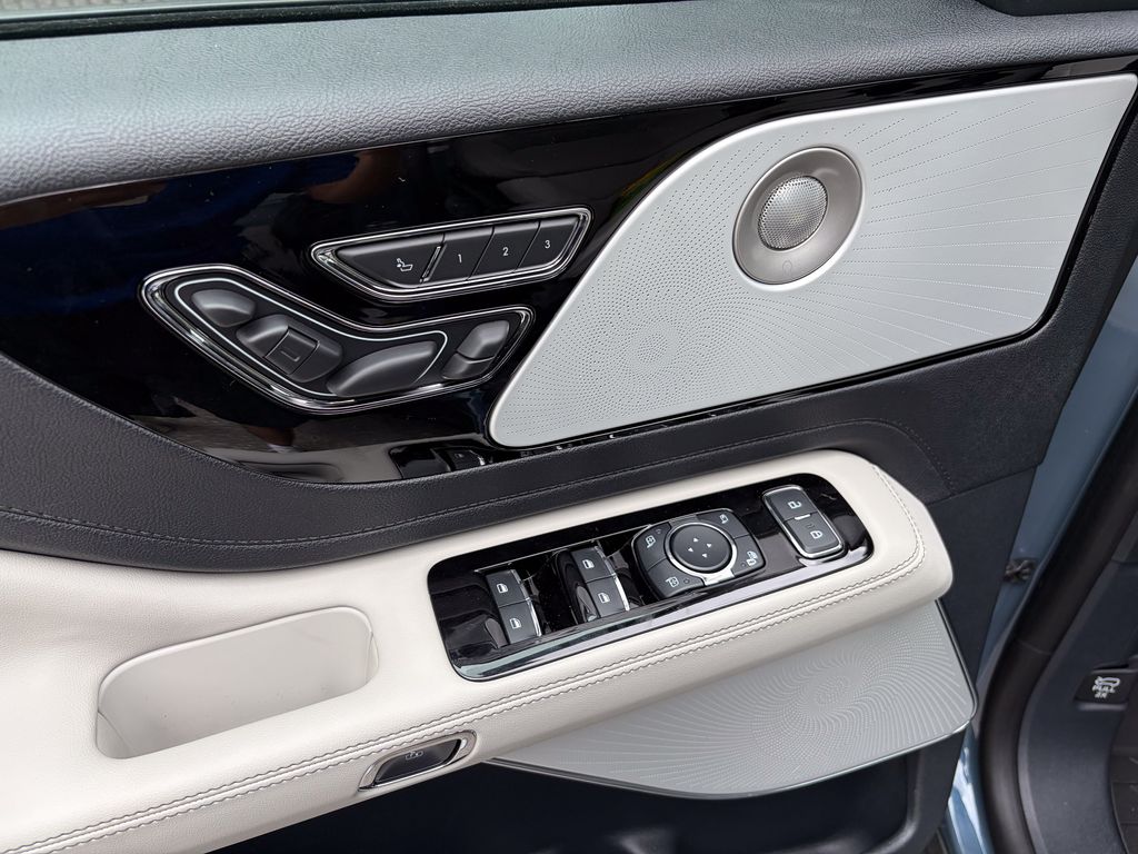 2026 Lincoln Aviator Reserve - Photo 13