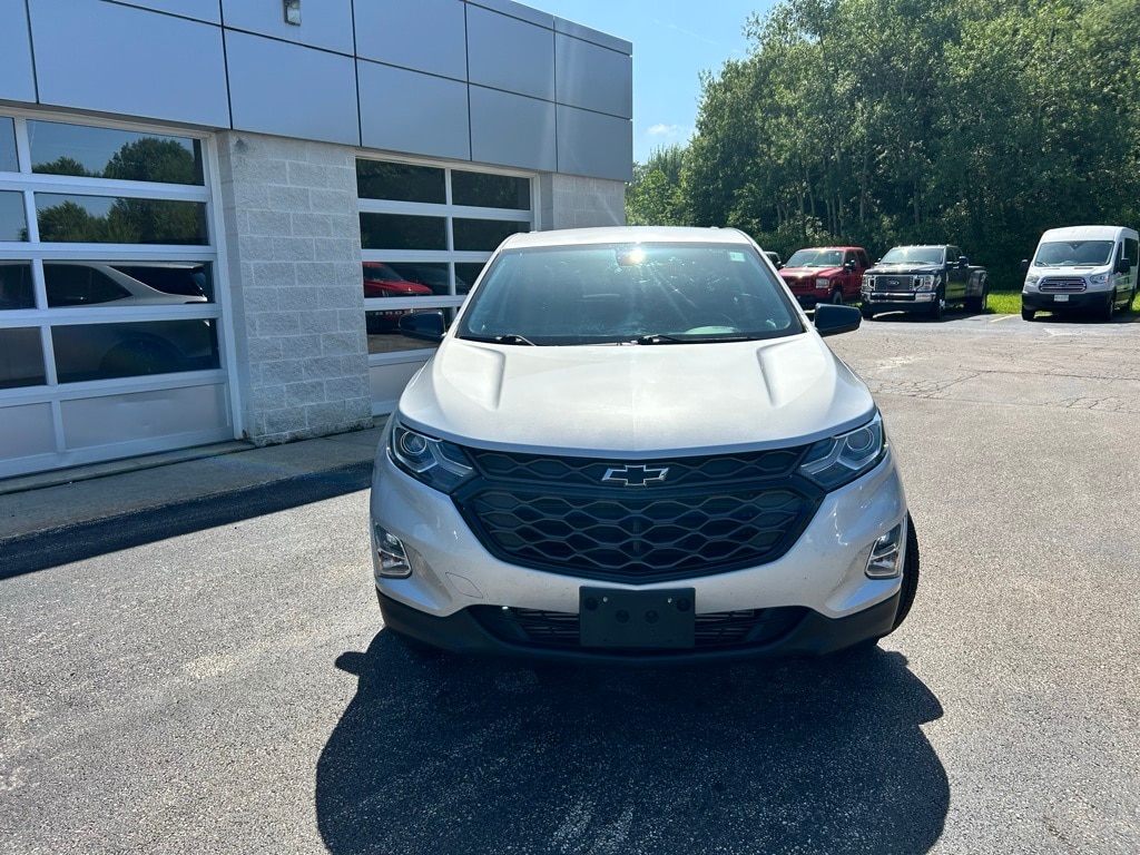 Used 2019 Chevrolet Equinox LT with VIN 2GNAXVEX0K6200574 for sale in Jefferson, OH