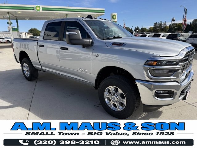 2027 Ram 3500 BIG HORN CREW CAB 4X4 Pickup