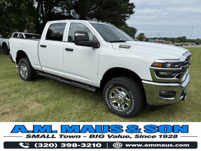 2026 Ram 2500 TRADESMAN CREW CAB 4X4 Pickup