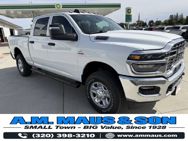2027 Ram 3500 TRADESMAN CREW CAB 4X4 Pickup