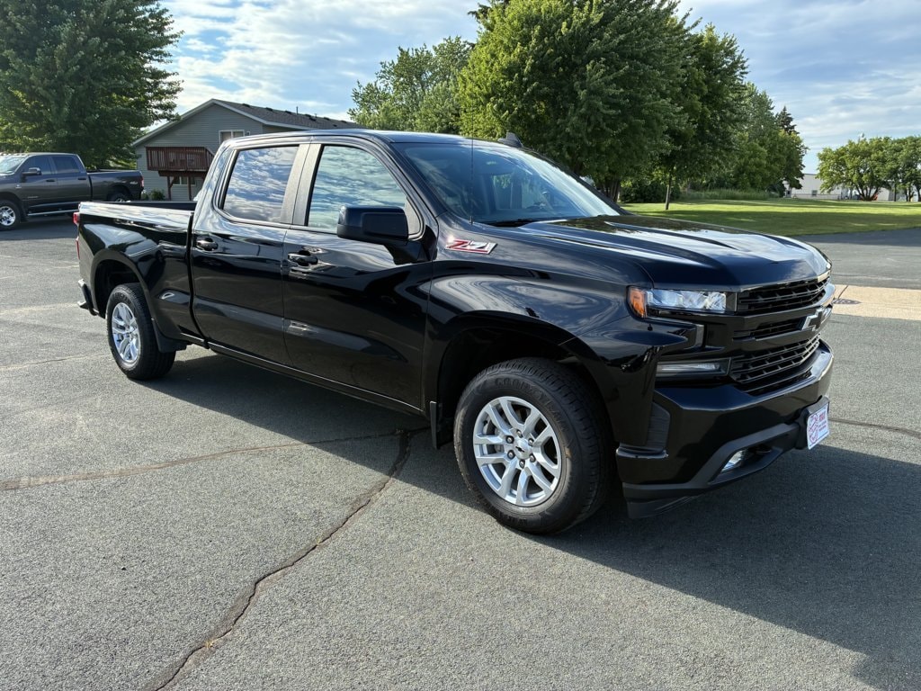 Used 2020 Chevrolet Silverado 1500 RST with VIN 3GCUYEED6LG430036 for sale in Kimball, Minnesota