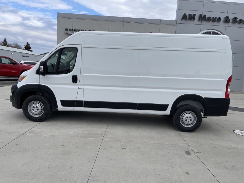 2025 Ram ProMaster 2500 photo 3