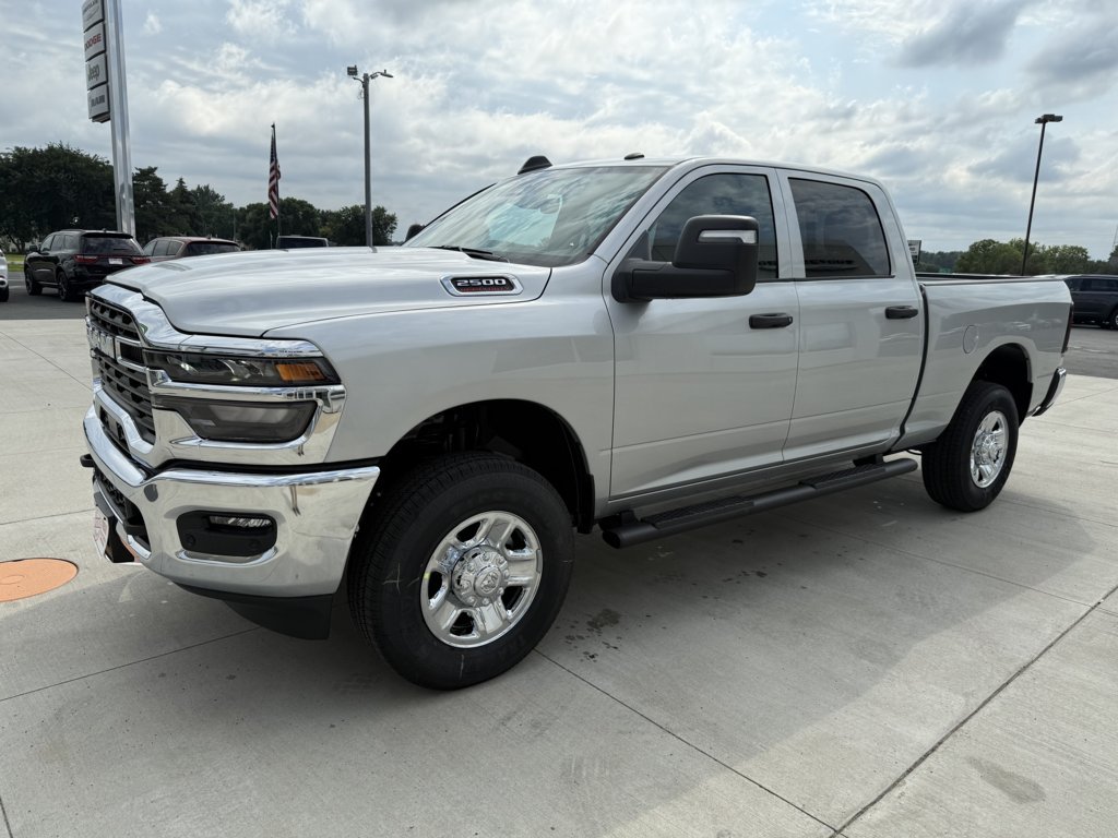 2026 Ram 2500 Tradesman photo 3