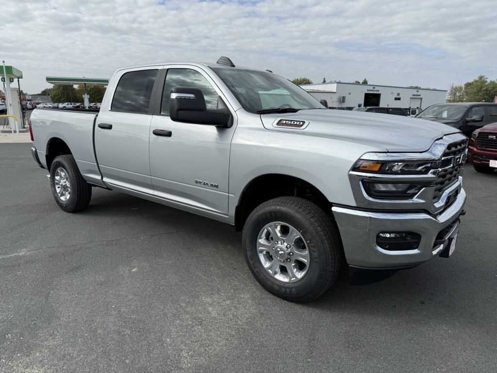 2026 RAM Ram 3500 Pickup Big Horn's photo