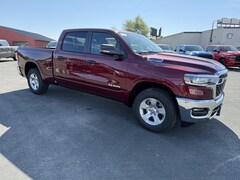 2025 Ram 1500 BIG HORN CREW CAB 4X4 6'4 BOX Pickup
