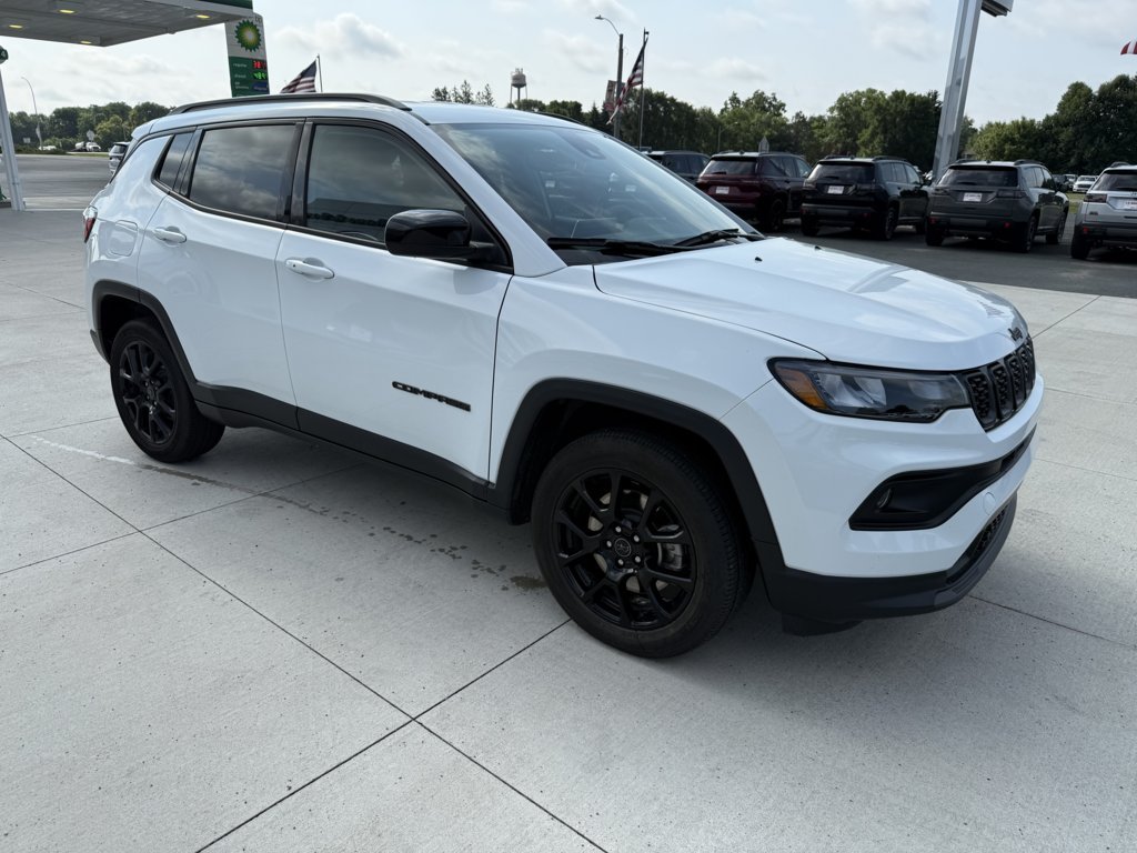Used 2025 Jeep Compass Latitude with VIN 3C4NJDBN2ST603766 for sale in Kimball, Minnesota